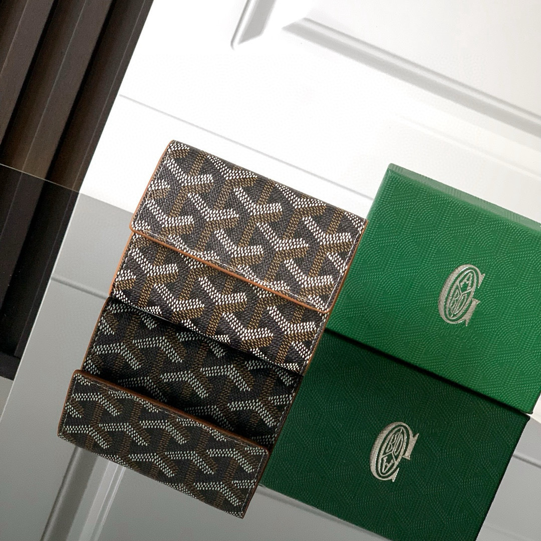 Accessories Wallets — 17a8c532 angle 1