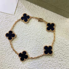 Accessories Necklaces — 0f0437ac