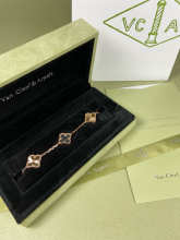 Accessories Necklaces — b0922269